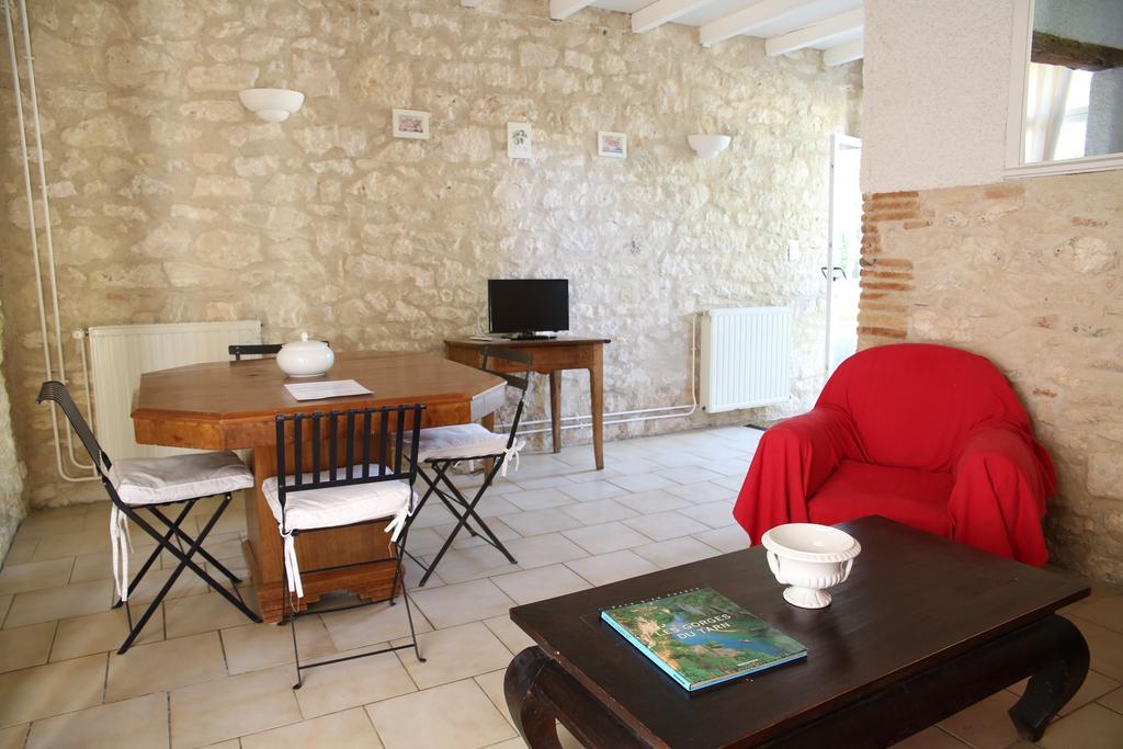Hotel Les Vents Bleus Donnazac Esterno foto