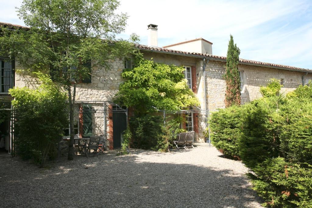 Hotel Les Vents Bleus Donnazac Esterno foto