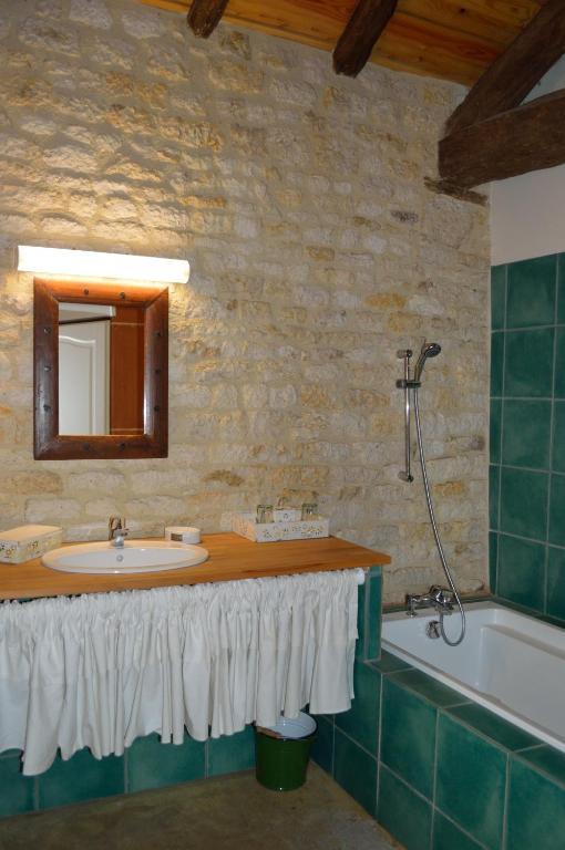 Hotel Les Vents Bleus Donnazac Camera foto